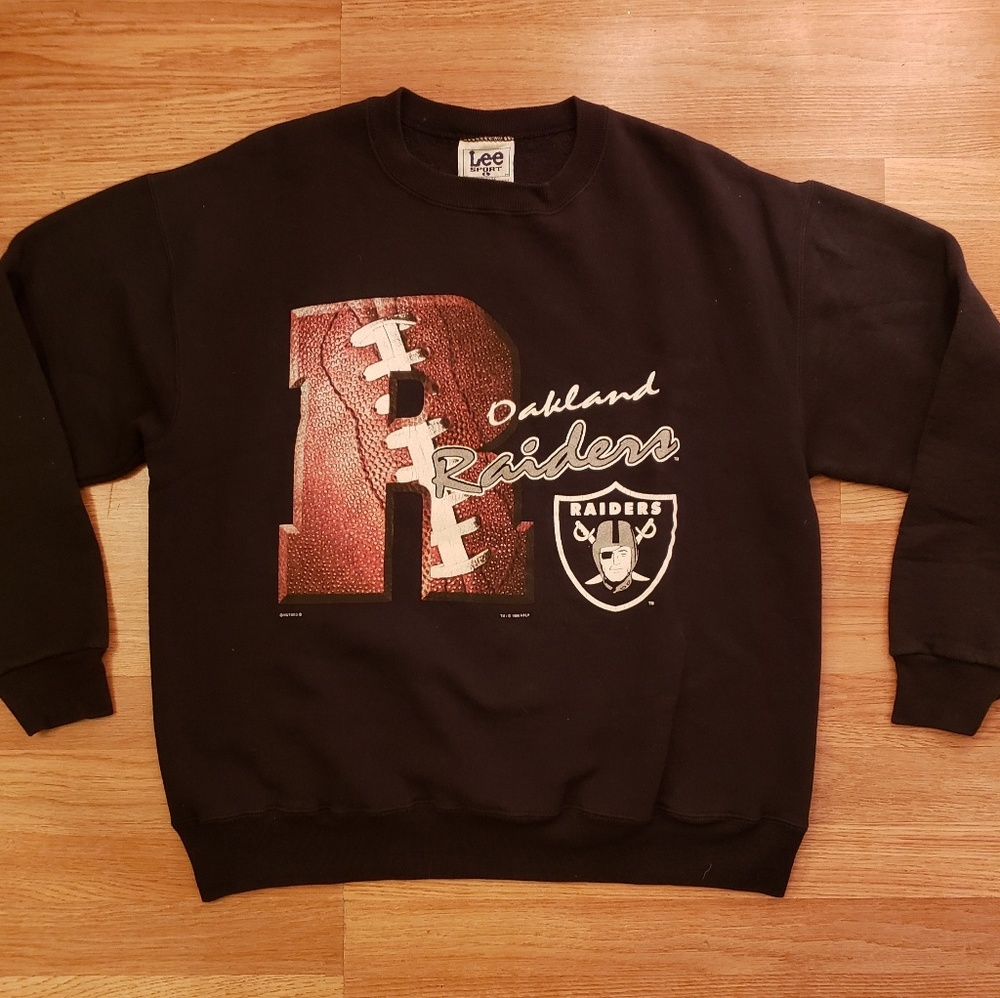 •VINTAGE• Lee Sports Raiders Crewneck